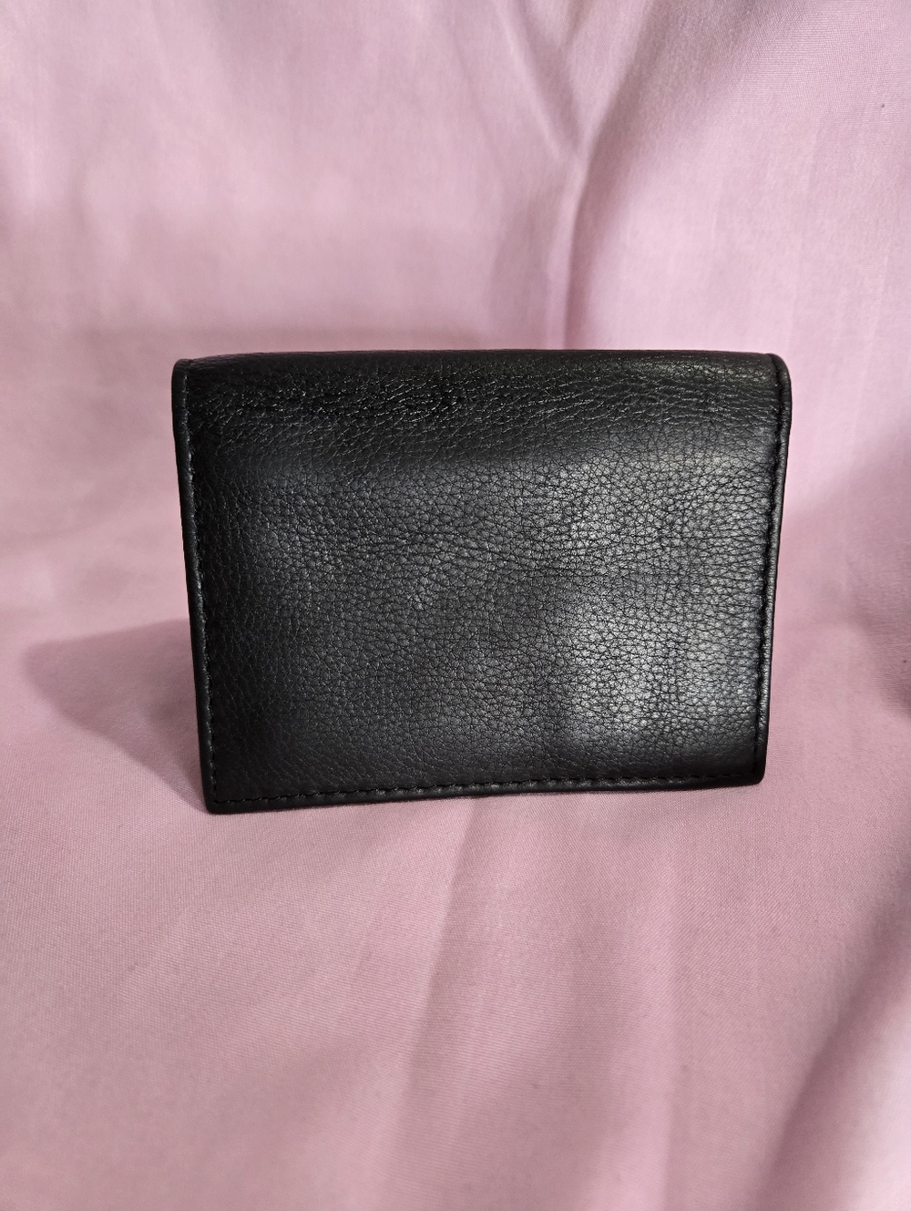 Wilsons Leather Wo/Men's Black Leather Bifold ID Card Holder
